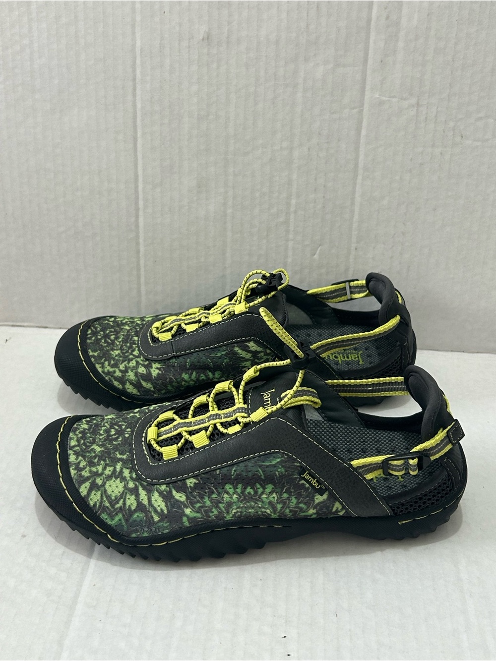 JAMBU WOMEN'S 7 RAVEN AIR
VENT 360 WATER READY OXFORD